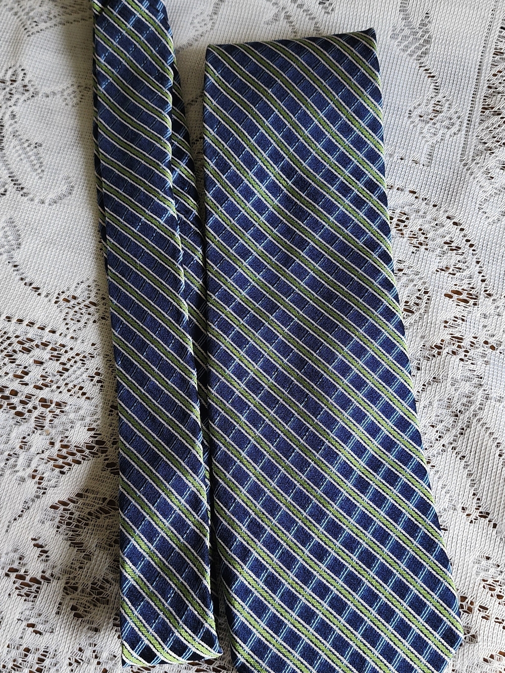 Izod Navy and Lime Diagonal Stripe Tie